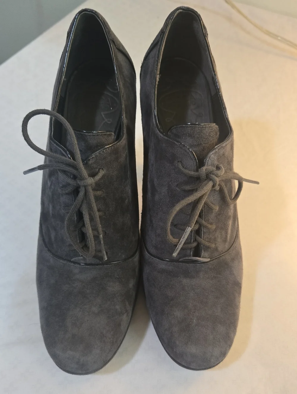 Circa Joan & David Women's Oxford Gray Suede Lace-Up Heels